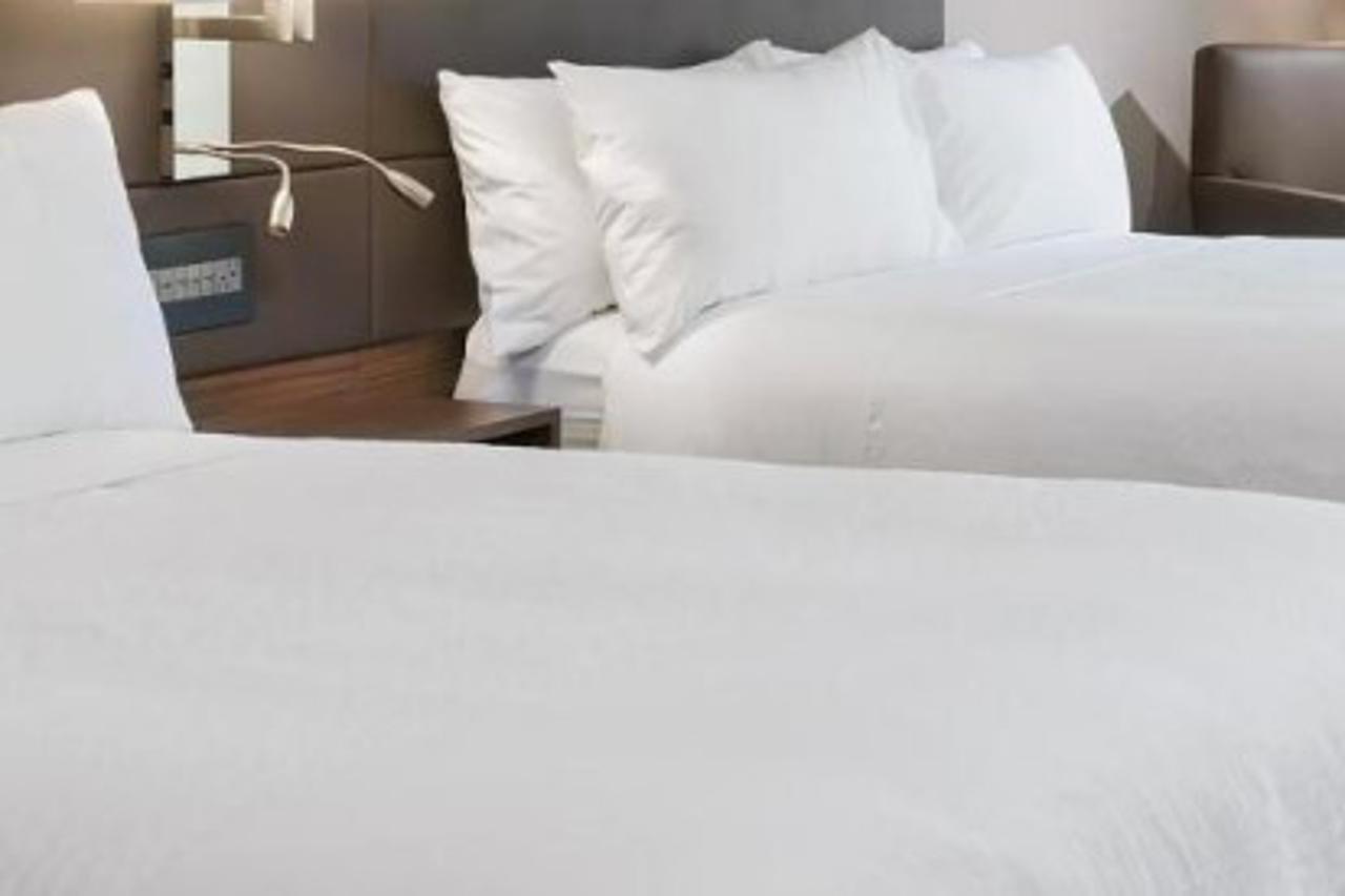 Ac Hotel By Marriott Huntsville Downtown Екстер'єр фото