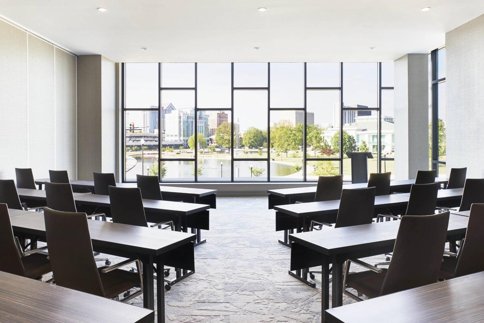 Ac Hotel By Marriott Huntsville Downtown Екстер'єр фото